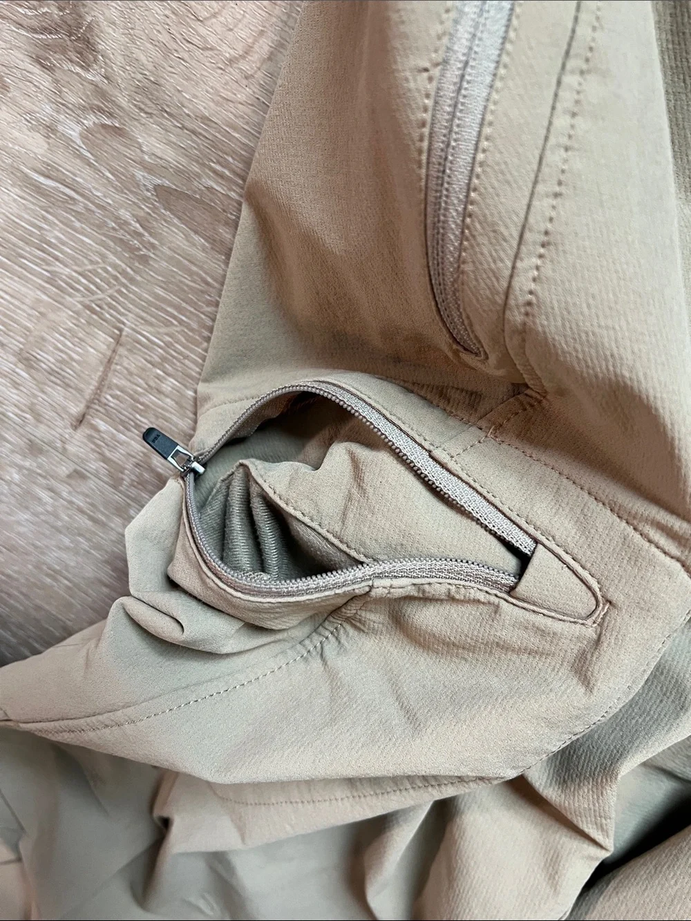 Marmot - Men's M (32) Khaki Cargo Hiking Pants, Stretch, Made for Any Adventure